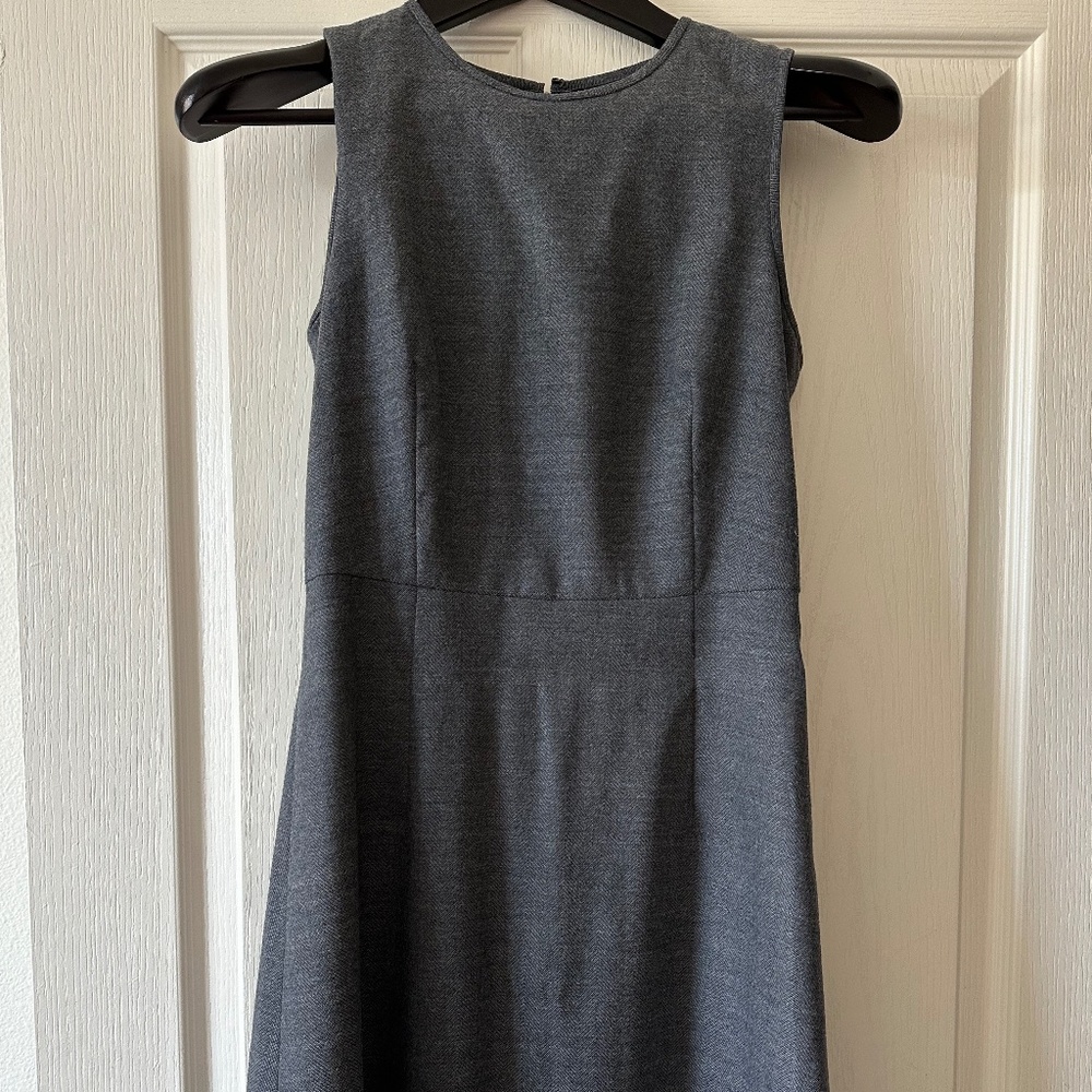 Theory Arila Epirus Stretch-Wool Herringbone Gray Sleeveless Dress | Size 4